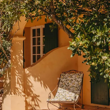 Marie Saint Tropez Готель