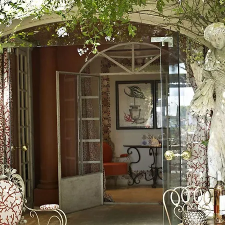Marie Saint Tropez Готель 5*