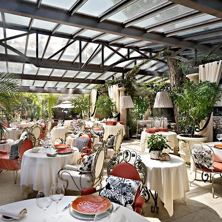 호텔 Marie Saint Tropez 5*