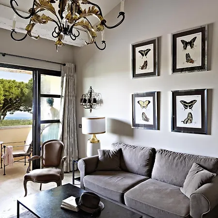 호텔 Marie Saint Tropez 5*